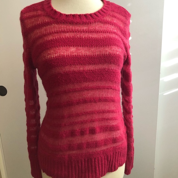 Beautiful Fuchsia Knit Pullover - Picture 1 of 9